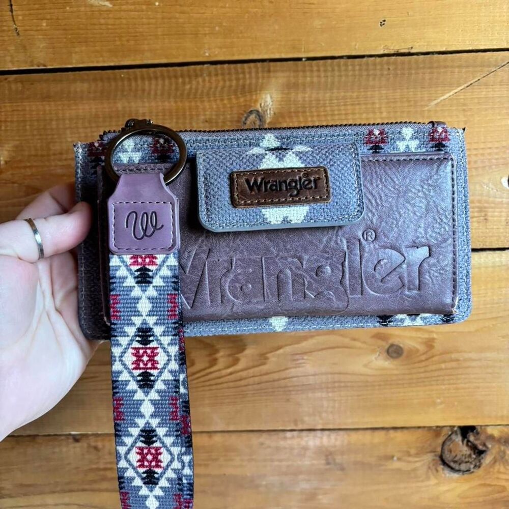 Wrangler Women's Wallet-purses